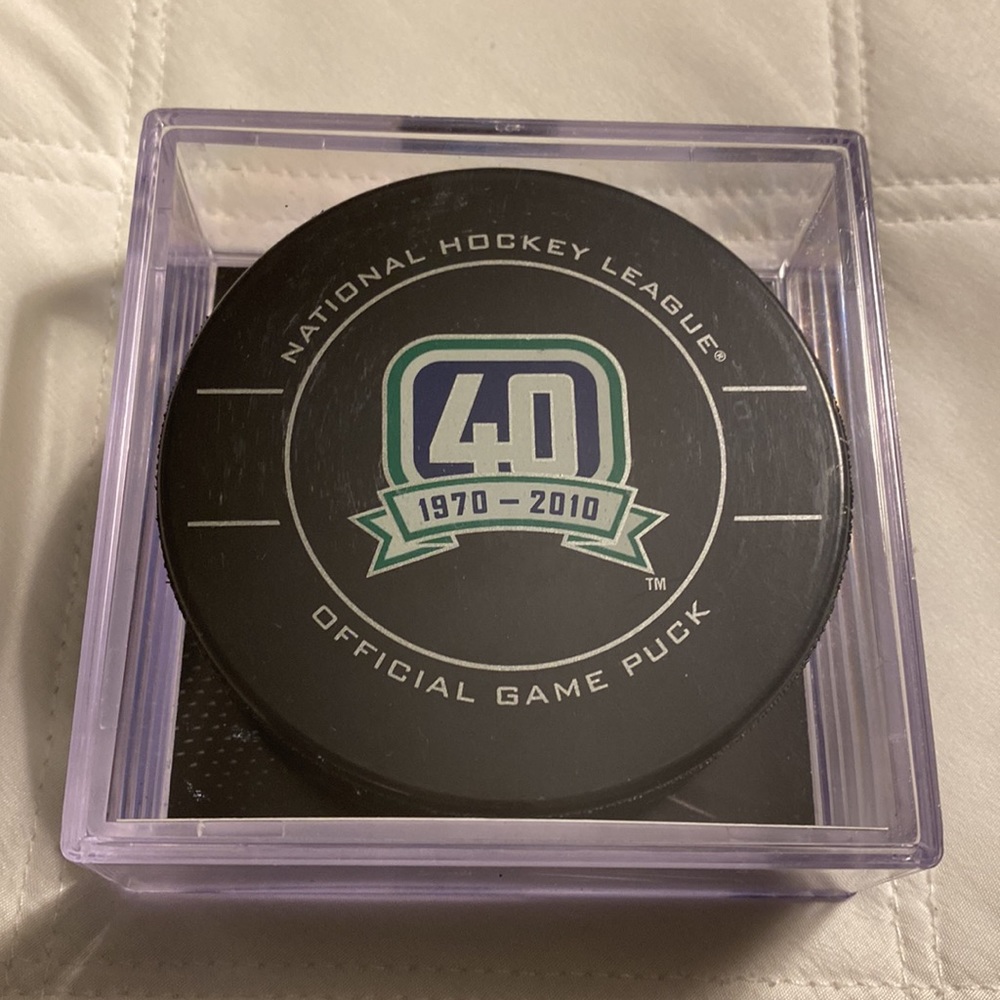 🌸 NHL OFFICIAL GAME PUCK